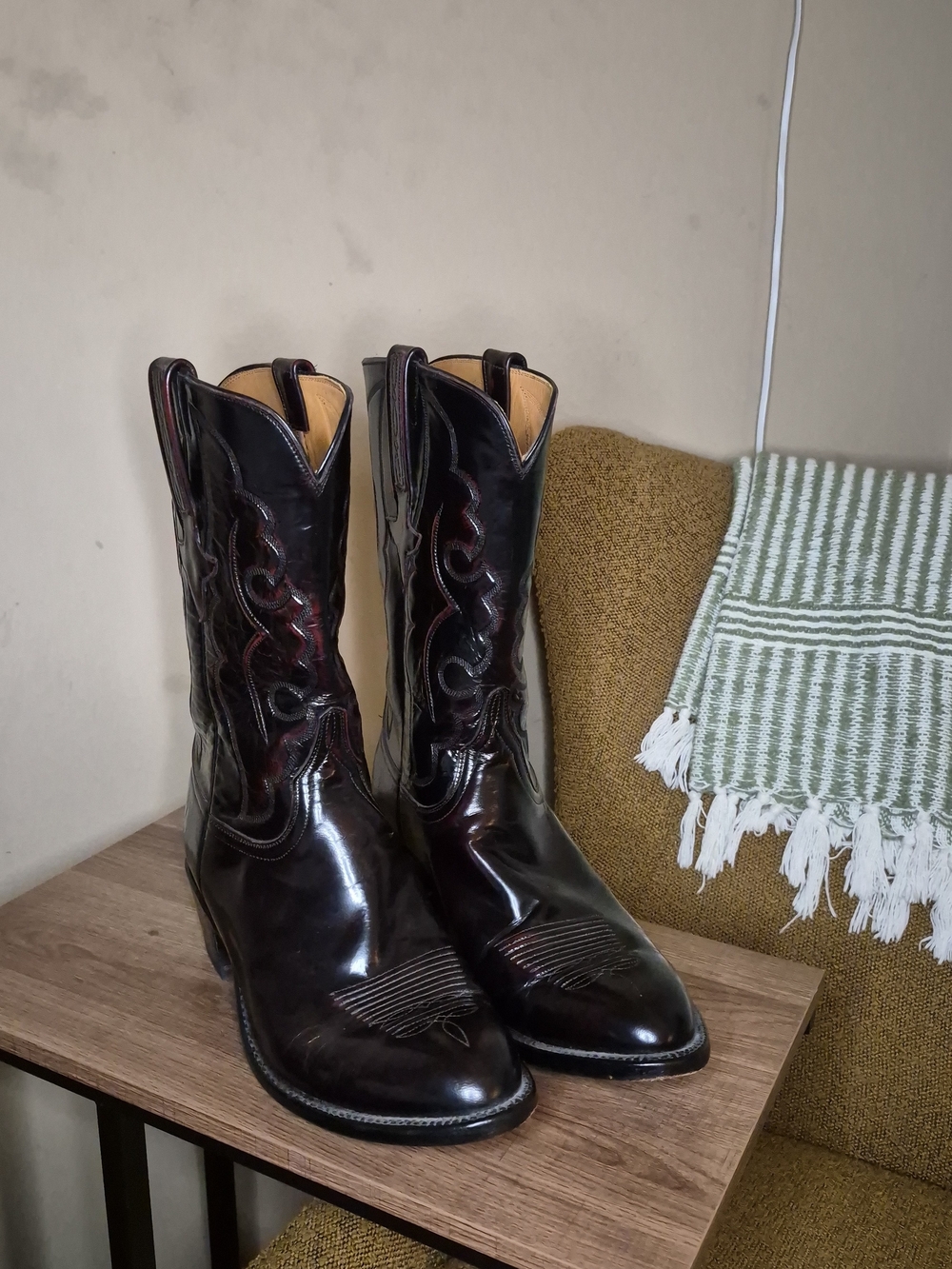 Vintage Lucchese Classics Black Cherry Brush-Off Goat Cowboy Boots Men's 9.5 2E
